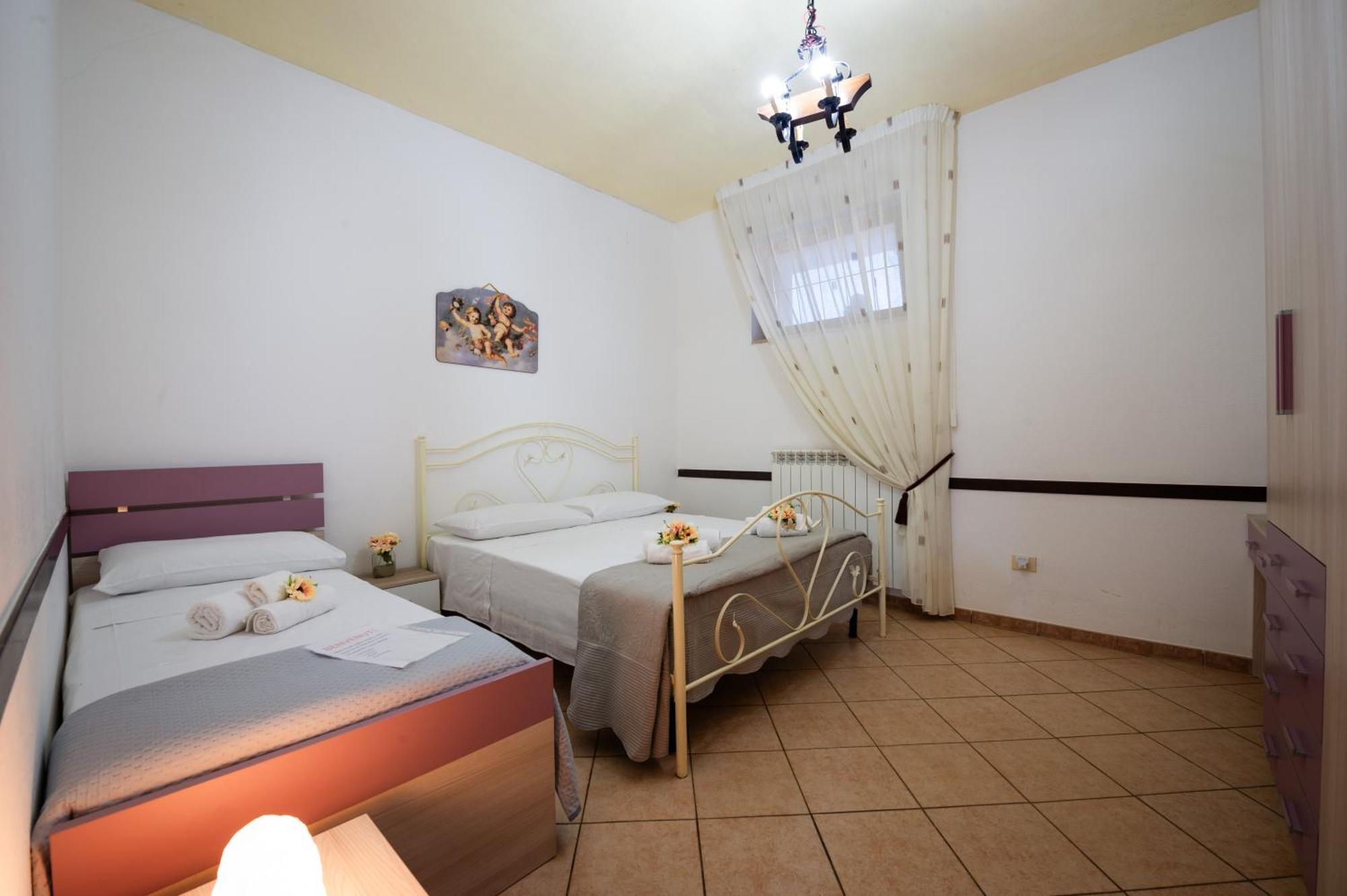 La Dimora Di Mary E Dony Apartment Martina Franca Bagian luar foto